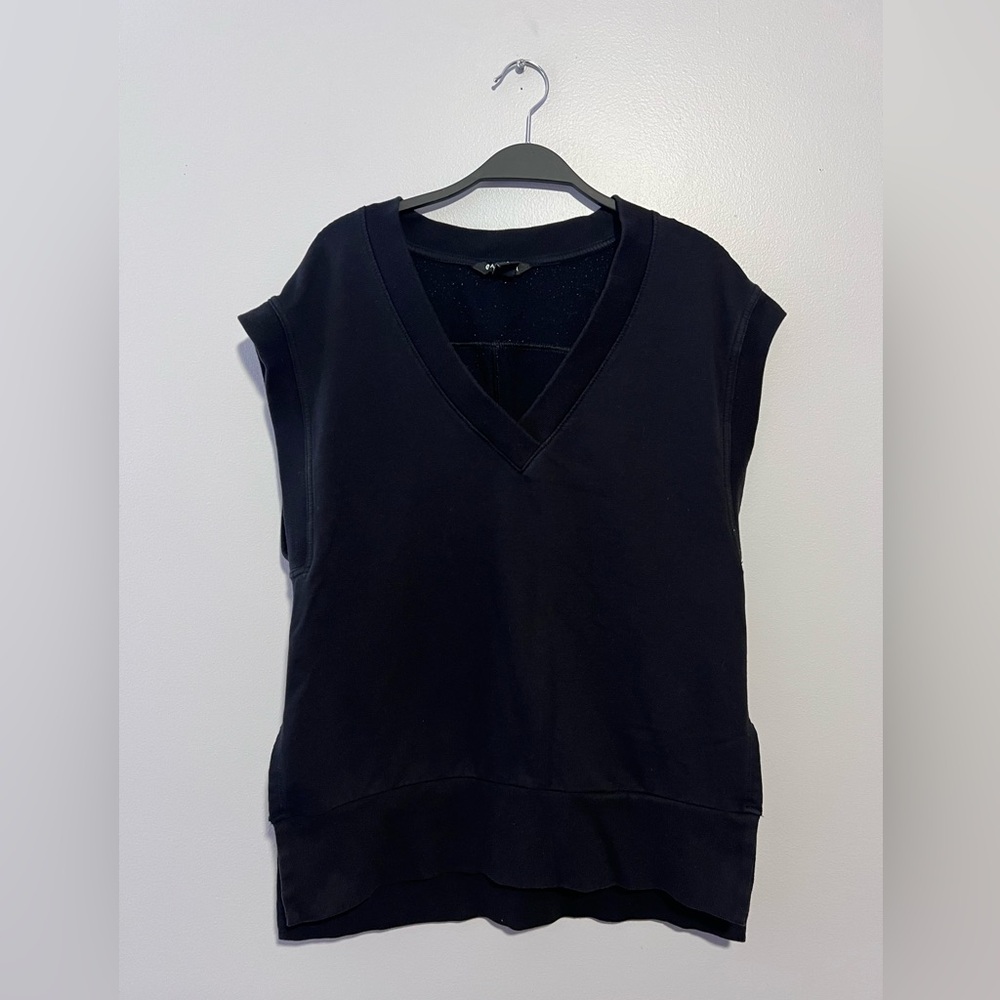 Athleta V-Neck Top Size S